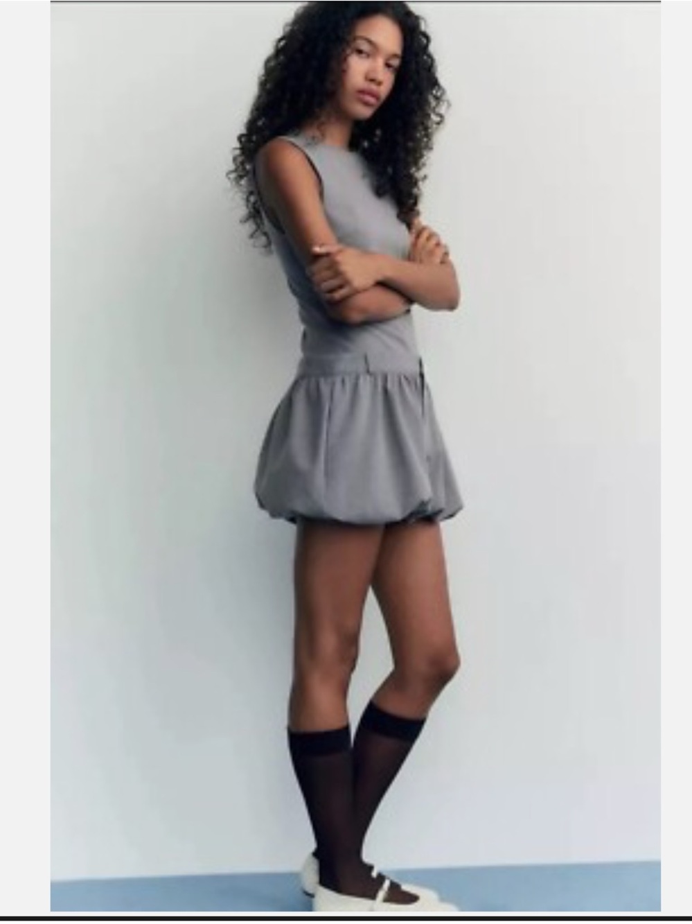 Zara Women’s Gray Voluminous Short Dress Size: M